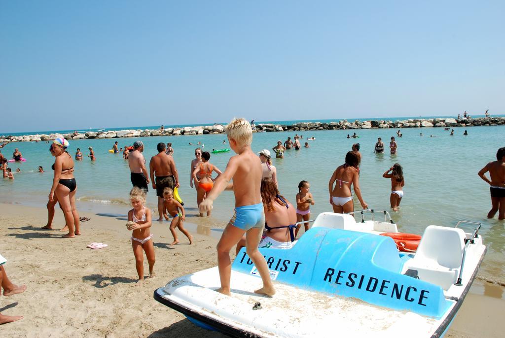 سان بنيديتّو ديل ترونتو Tourist Residence المظهر الخارجي الصورة